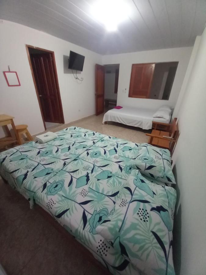 Hotel Chafo Letícia Quarto foto
